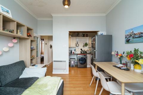 2 bedroom apartment to rent, Great Northern Road Flat G , Aberdeen