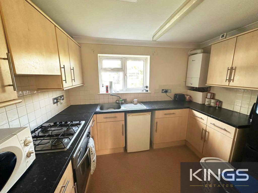 Wilmer Road, Eastleigh 2 bed ground floor flat to rent £1,000 pcm (£