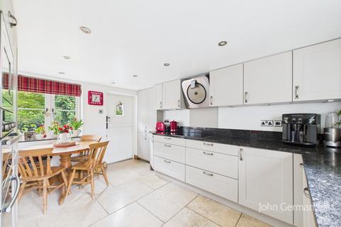 undefined, Parwich, Ashbourne