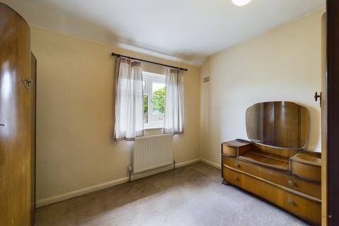 15 Bentley Road, Uttoxeter, ST14 7EF