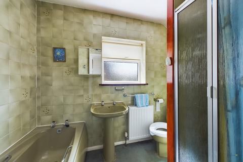 15 Bentley Road, Uttoxeter, ST14 7EF