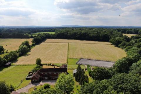 5 bedroom equestrian property for sale, Newpound, Billingshurst