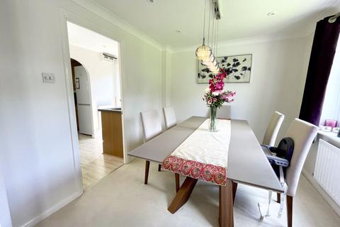 4 bedroom detached house for sale, Bluestar Gardens, Grange Park, Hedge End, SO30