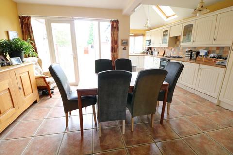 5 Avon Road, Shirley, Solihull, B90 4RJ