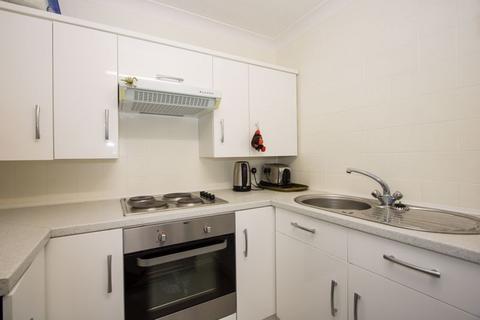 1 bedroom retirement property for sale, Homeside House, Bradford Place, Penarth