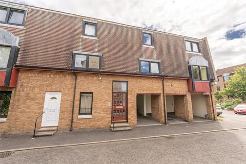 3 bedroom flat for sale, 1/2 Ascot, Gracefield Court, Musselburgh, EH21