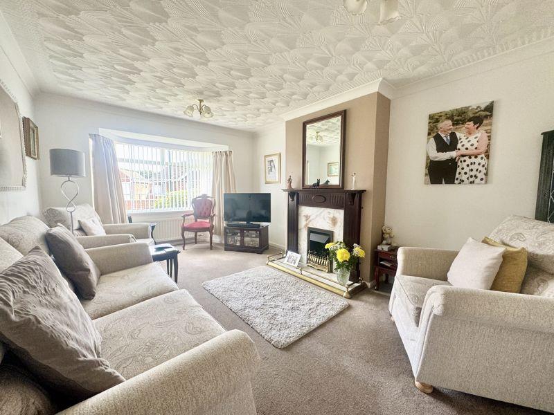 FALLOWFIELD ROAD, SCARTHO 3 bed semidetached bungalow for sale £174,950