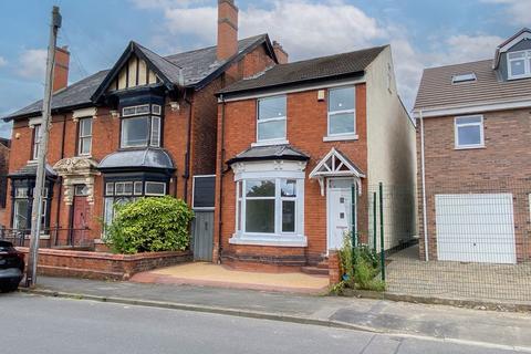 4 bedroom detached house for sale, King Street, Bilston