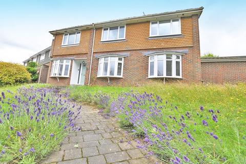 4 bedroom detached house for sale, Raymer Road, Maidstone