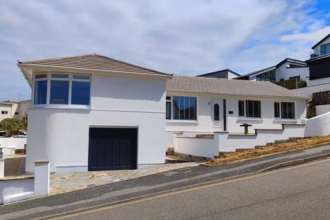 4 bedroom detached bungalow for sale, Pentire Crescent, Newquay TR7