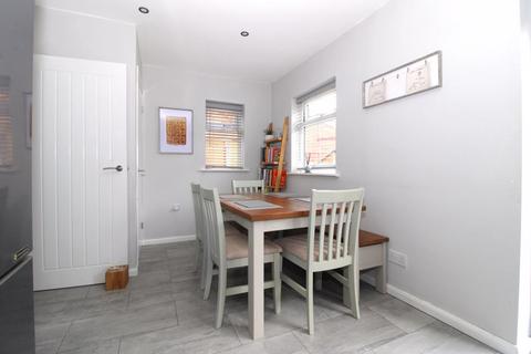 21 Clarendon Road, Walsall, WS4 1AX