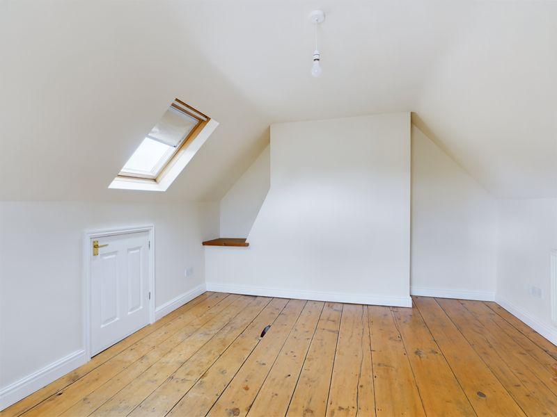2nd Floor bedroom