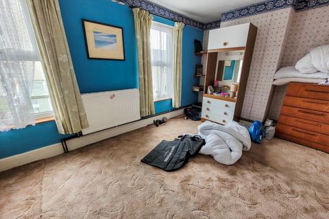 3 bedroom terraced house for sale, 1 Station Street, Holyhead, Gwynedd, LL65 2AF