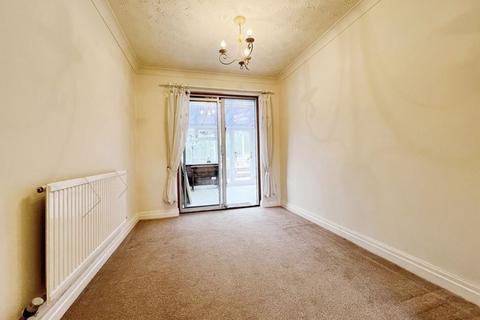 5 Alder Grove, Bromley Cross, Bolton, BL7 9YL