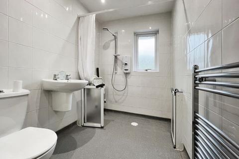 5 Alder Grove, Bromley Cross, Bolton, BL7 9YL