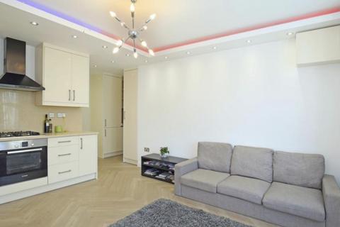 2 bedroom apartment to rent, Archway Road, Archway, London