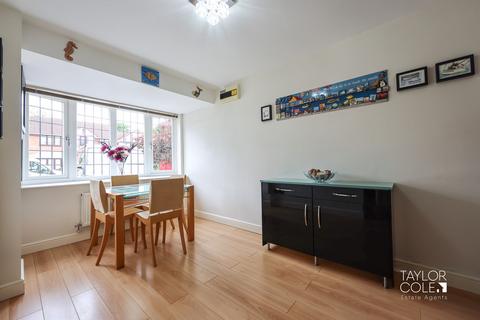 7 Devonshire Drive, Tamworth, B78 3XZ