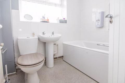 52 Barnsfield Crescent, Totton, Southampton, SO40 8BW