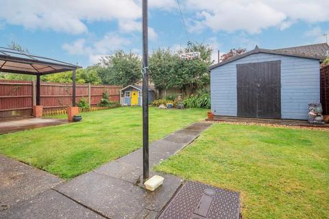 52 Barnsfield Crescent, Totton, Southampton, SO40 8BW