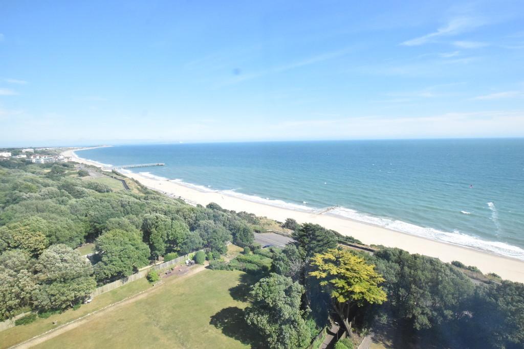 Apartment in Bournemouth - View 3