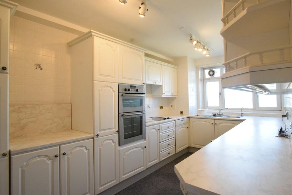 Apartment in Bournemouth - View 5