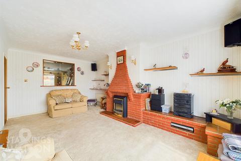 3 bedroom chalet for sale, Lloyd Road, Taverham, Norwich