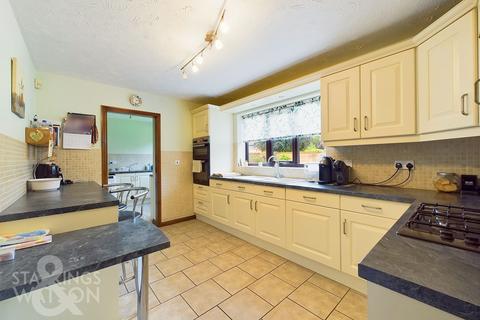 2 Coopers Close, Taverham, Norwich, NR8 6QZ