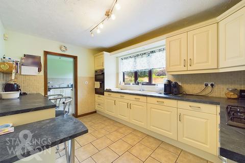 2 Coopers Close, Taverham, Norwich, NR8 6QZ
