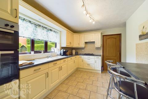 2 Coopers Close, Taverham, Norwich, NR8 6QZ
