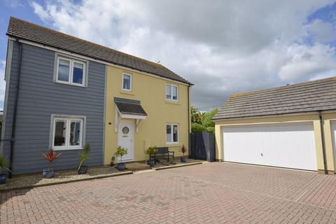 4 bedroom detached house for sale, PAVILIONS CLOSE BRIXHAM