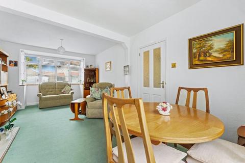 3 bedroom terraced house for sale, Poulton Avenue, Sutton