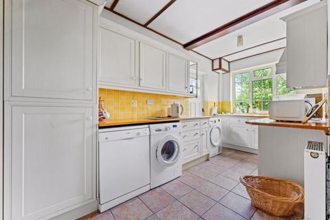 40 Tudor Close, Sutton, SM3 8QT