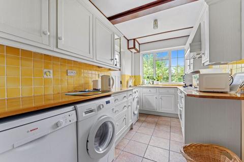 40 Tudor Close, Sutton, SM3 8QT