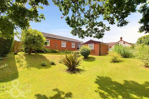 4 bedroom detached bungalow for sale, Prince Of Wales Road, Upton, Norwich
