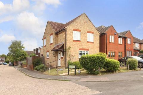 4 bedroom detached house for sale, Berrymead, Hemel Hempstead