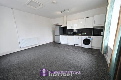 1 bedroom flat to rent, Ravensworth villas, Wrekenton NE9