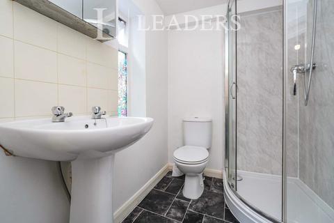 1 bedroom in a house share to rent, Rodney Road, GL50