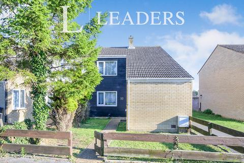 3 bedroom terraced house to rent, Tennyson Close, Huntingdon