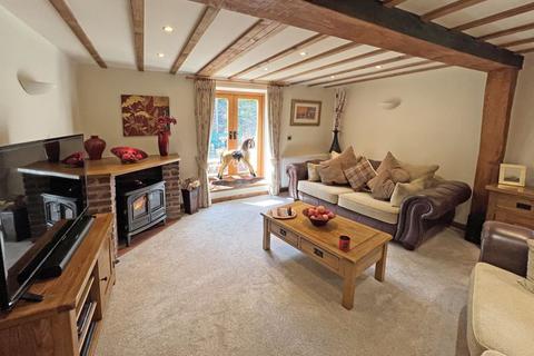 4 bedroom barn conversion for sale, Bridgnorth WV16