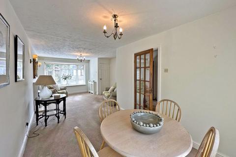 3 bedroom semi-detached house for sale, Rylands Drive, PENN