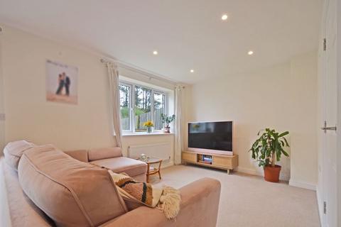 22 Chenoweth Way, Scorrier, Redruth, TR16 5DS
