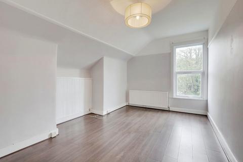 2 bedroom apartment for sale, Kings Road, Westcliff-on-Sea, SS0