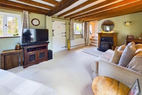 4 bedroom cottage for sale, Brook Lane, Cropthorne