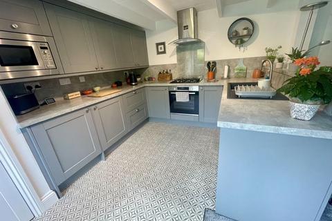 2 bedroom cottage for sale, Grenville Road, Lostwithiel PL22