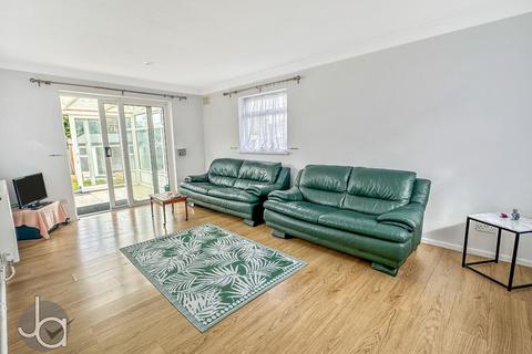 4 Allen Way, St Osyth, Clacton-on-sea, CO16 8NS