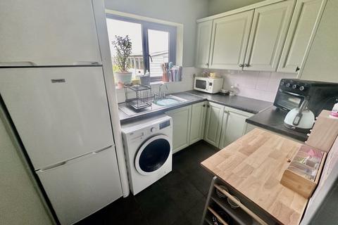 2 bedroom house to rent, Wellingham Road, Kings Lynn PE32
