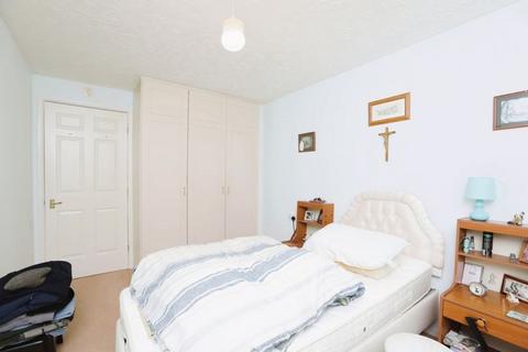 2 bedroom retirement property for sale, Chalkwell Road, Sittingbourne ME10