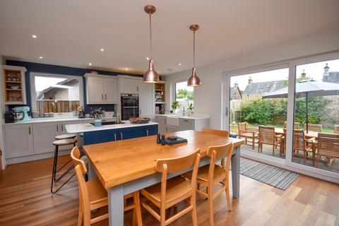Colonsay Middle Road, Rattray, Blairgowrie, PH10 7EL