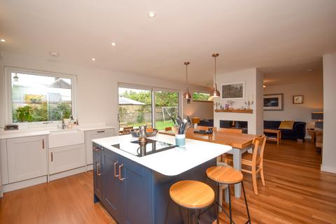Colonsay Middle Road, Rattray, Blairgowrie, PH10 7EL