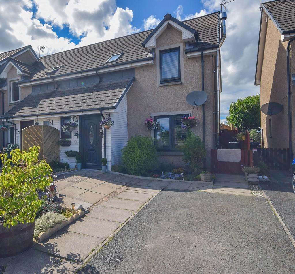 Main Road, Aberuthven, Auchterarder 2 bed end of terrace house for sale